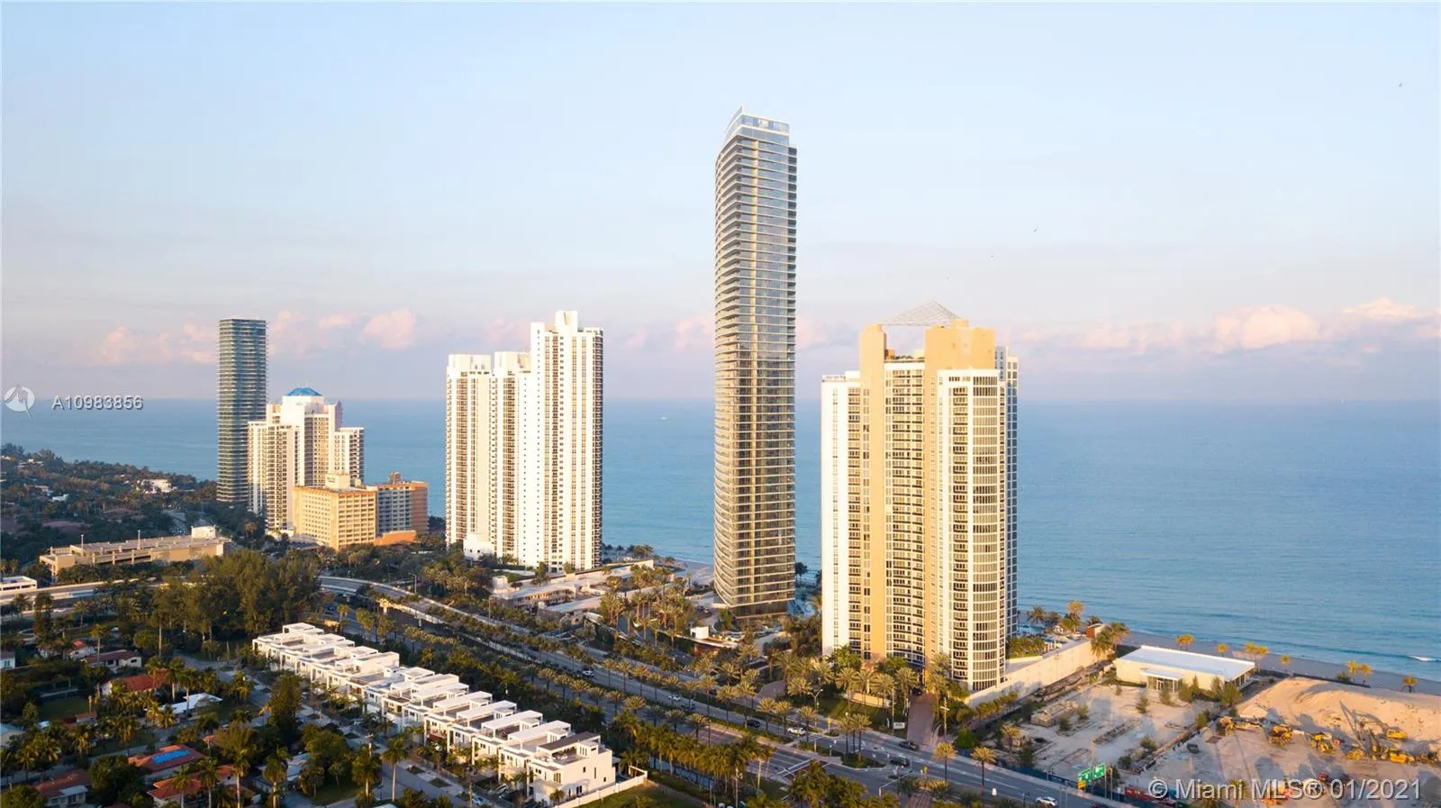 18975 Collins Ave # 2702, Sunny Isles Beach FL 33160