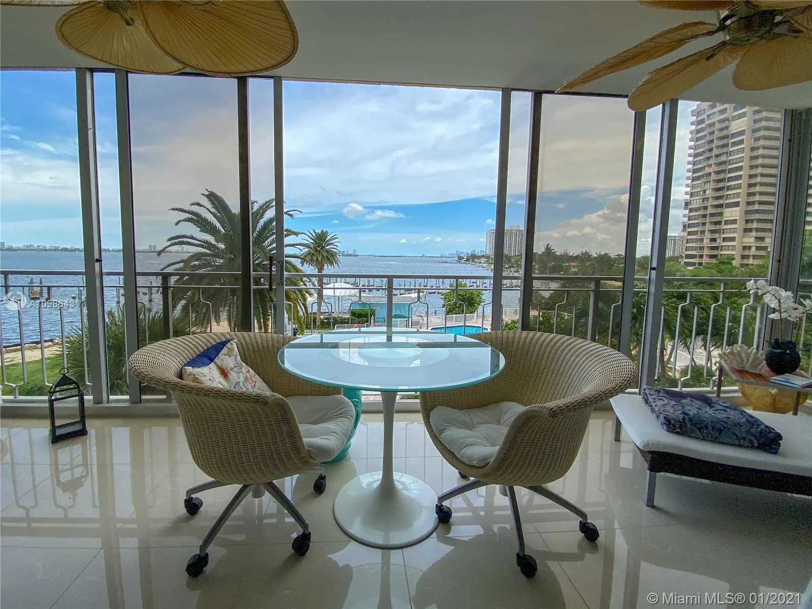 11111 Biscayne Blvd # 4F, Miami FL 33181