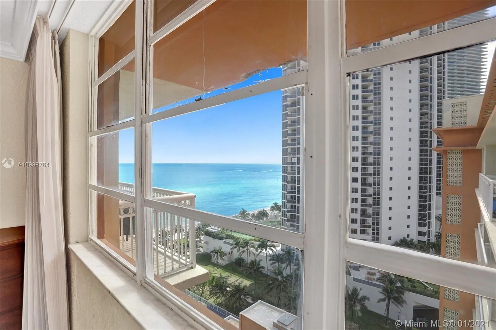 19201 Collins Ave # 1101, Sunny Isles Beach FL 33160
