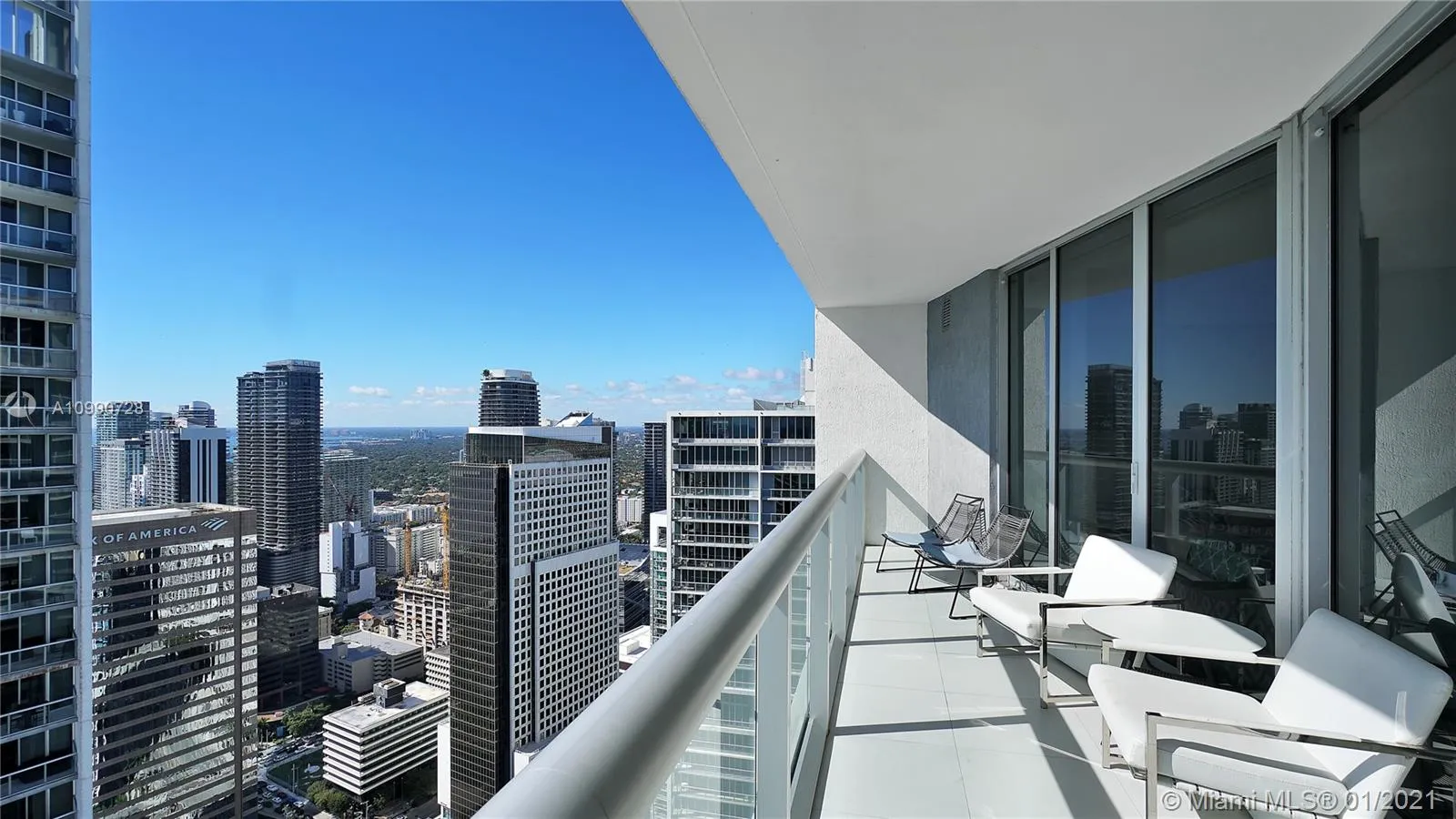475 Brickell Ave # 5109, Miami FL 33131