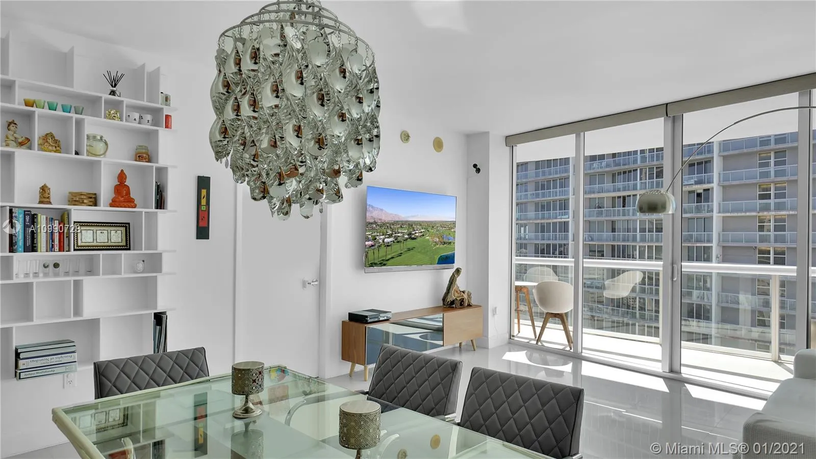 475 Brickell Ave # 5109, Miami FL 33131