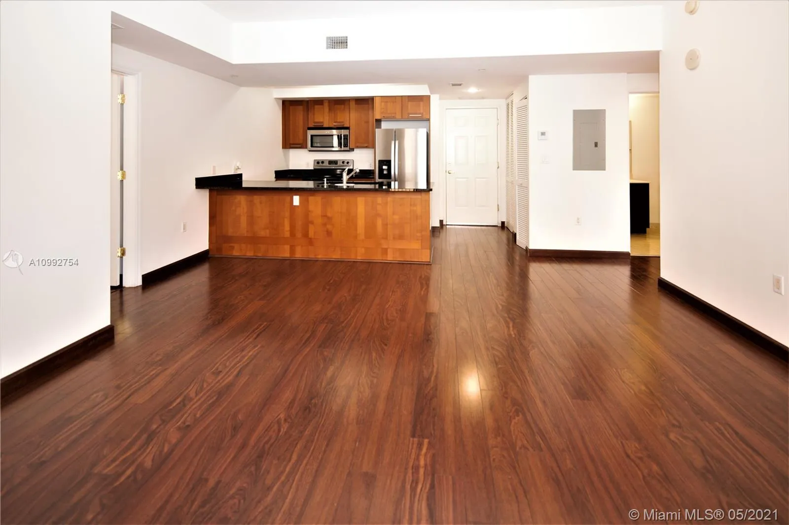 4100 Salzedo St # 411, Coral Gables FL 33146