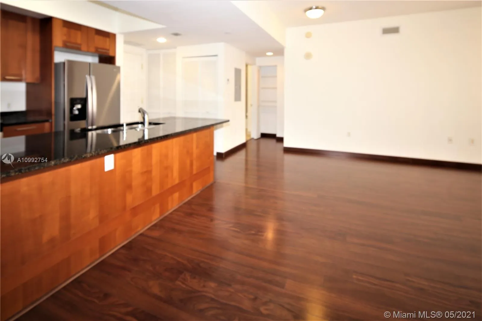 4100 Salzedo St # 411, Coral Gables FL 33146