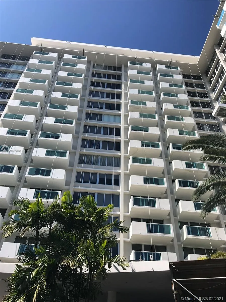 1 bath for sale at 1200 West Ave # 611, Miami Beach FL 33139