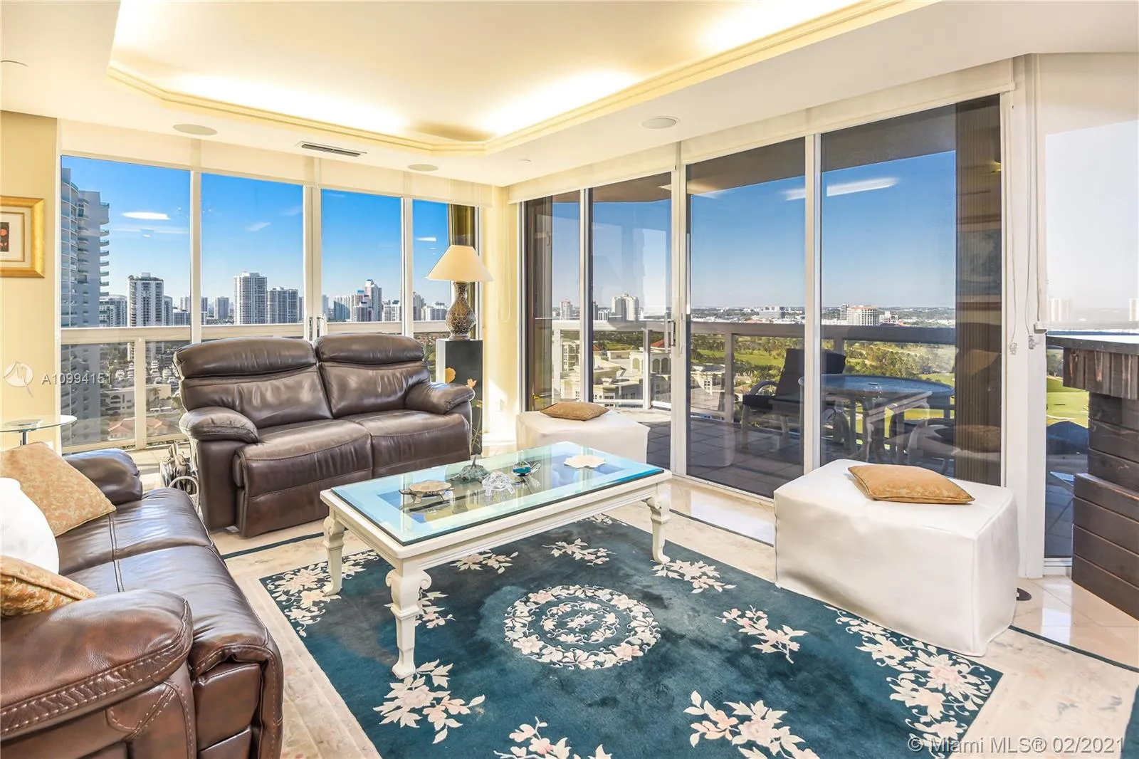 20185 E Country Club Dr, Aventura FL 33180