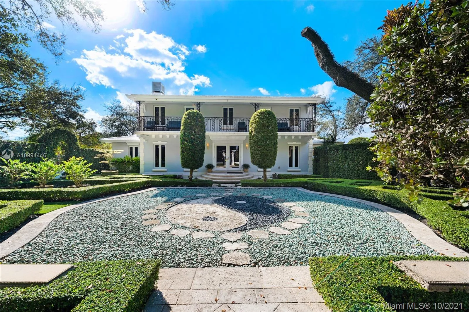 3916 Granada Blvd, Coral Gables FL 33134