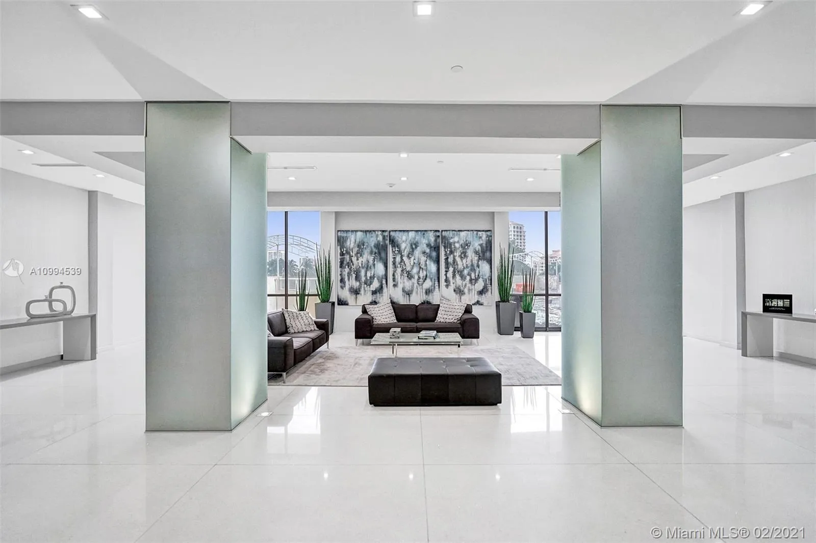 20379 W Country Club Dr # 2039, Aventura FL 33180