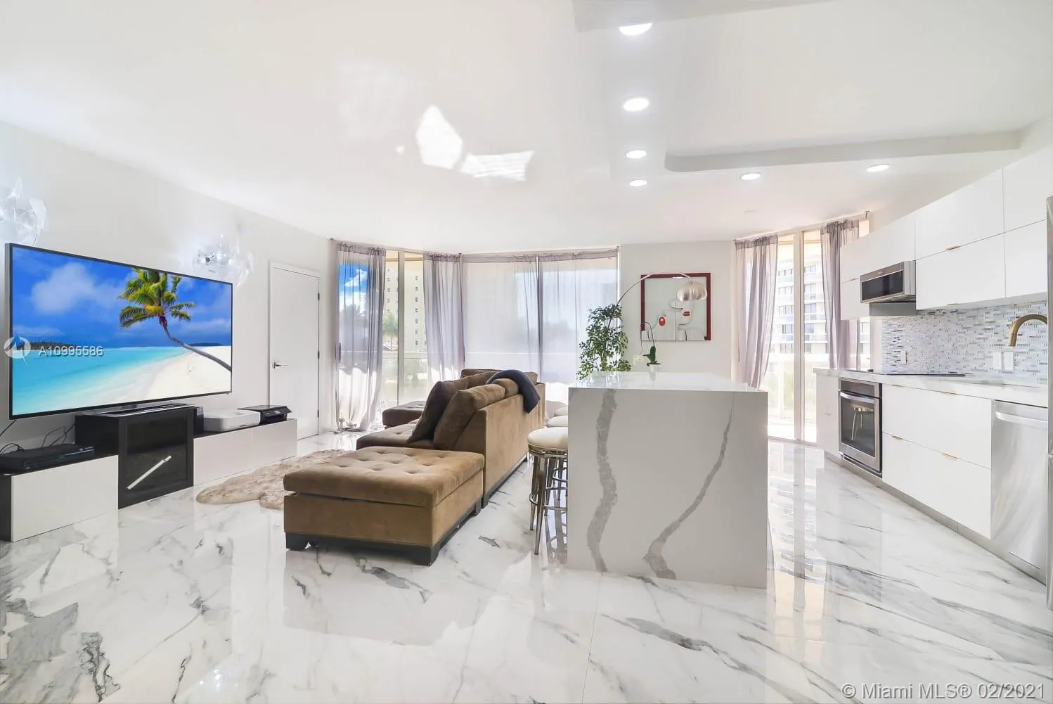20191 E Country Club Dr # 511, Aventura FL 33180