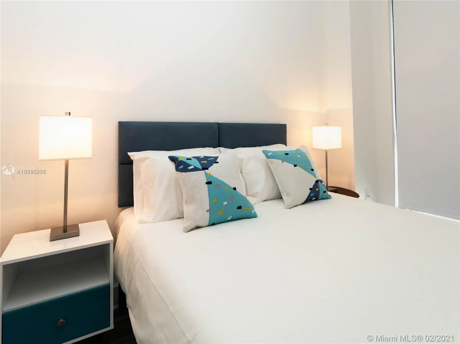 121 NE 34th St # 2810, Miami FL 33137