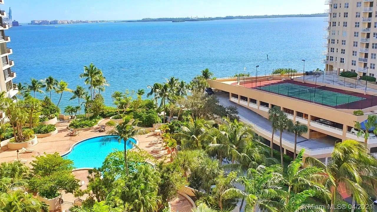 2 bedroom 2 bath for sale at 520 Brickell Key Dr # A1015, Miami FL 33131