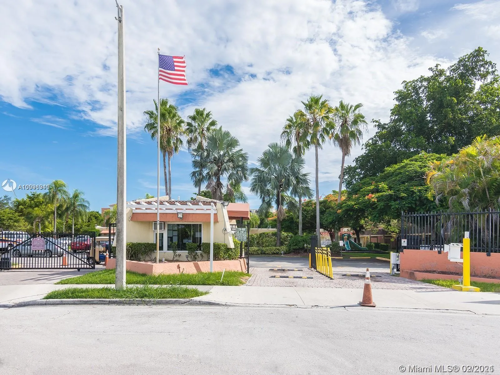 11040 SW 196th St # 403, Cutler Bay FL 33157