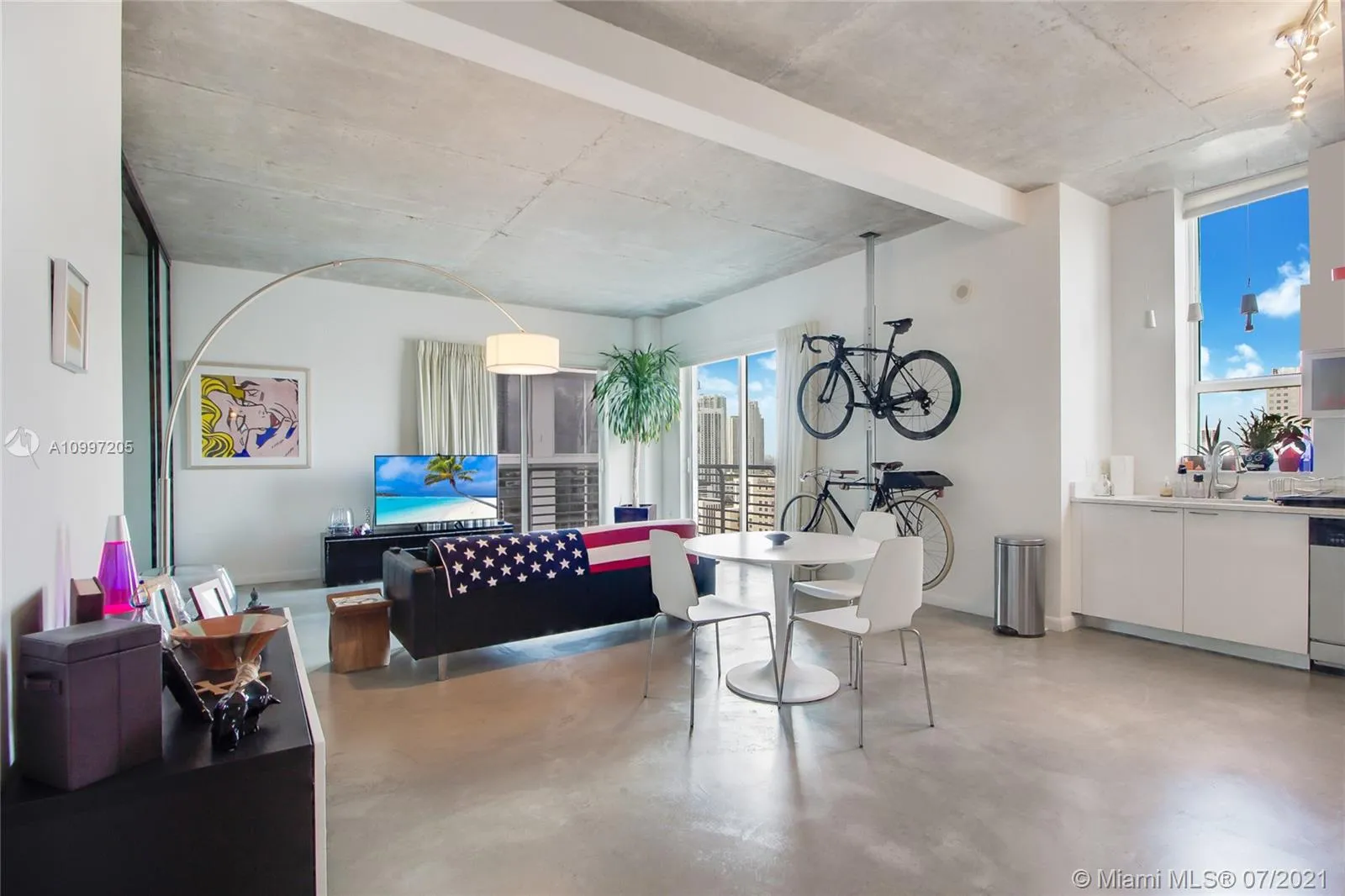 234 NE 3rd St # 2207, Miami FL 33132