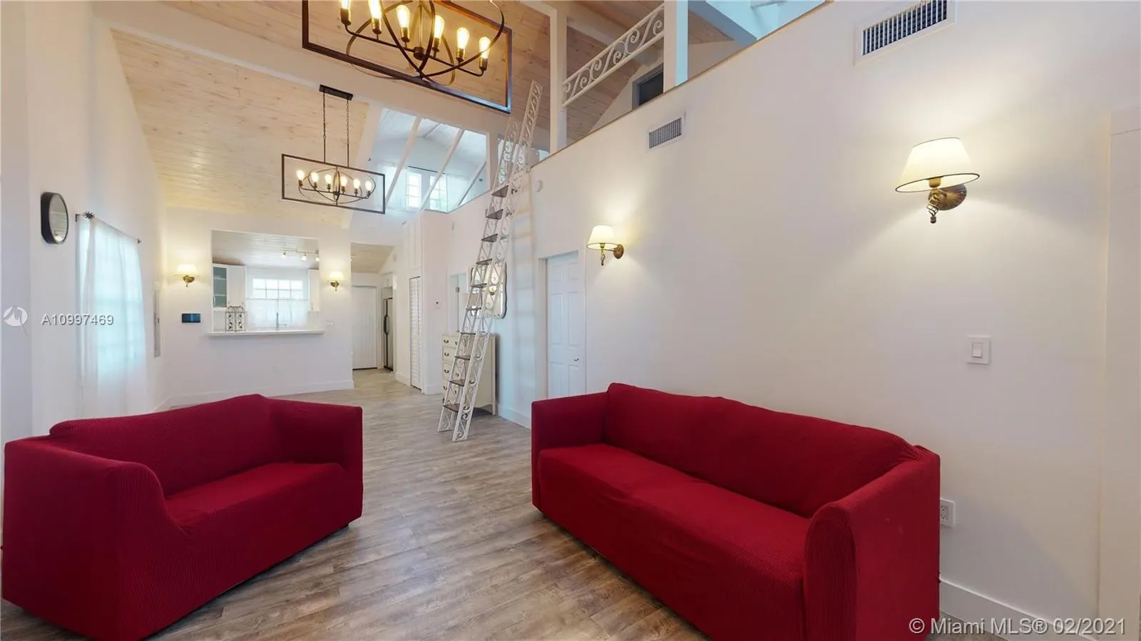 421 NE 70th St, Miami FL 33138