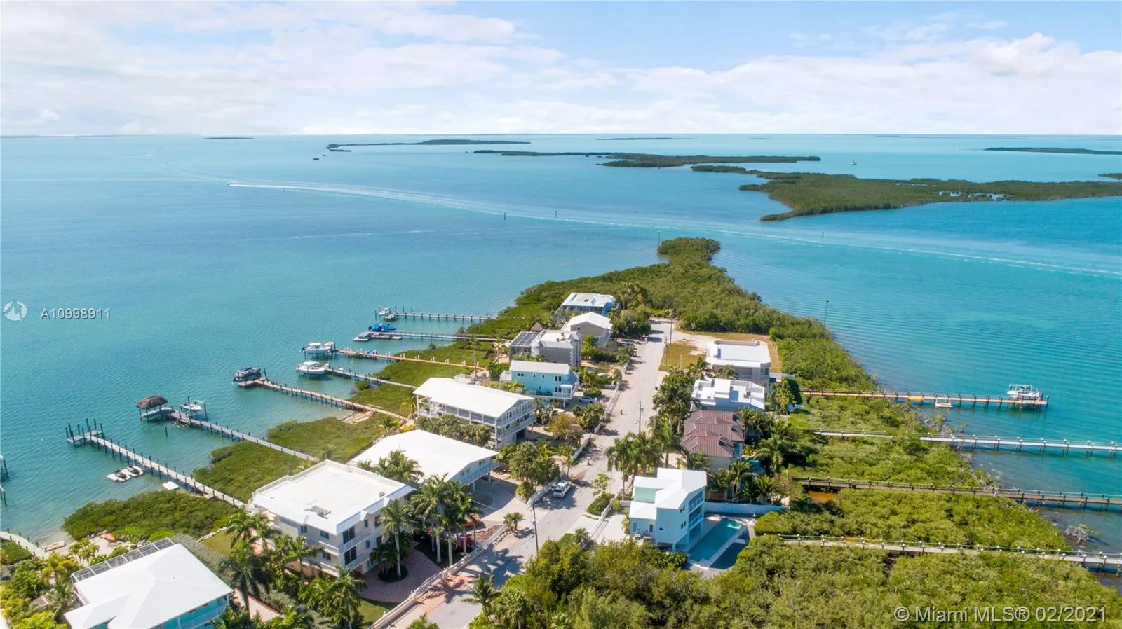 67 N Bounty Ln, Key Largo FL 33037