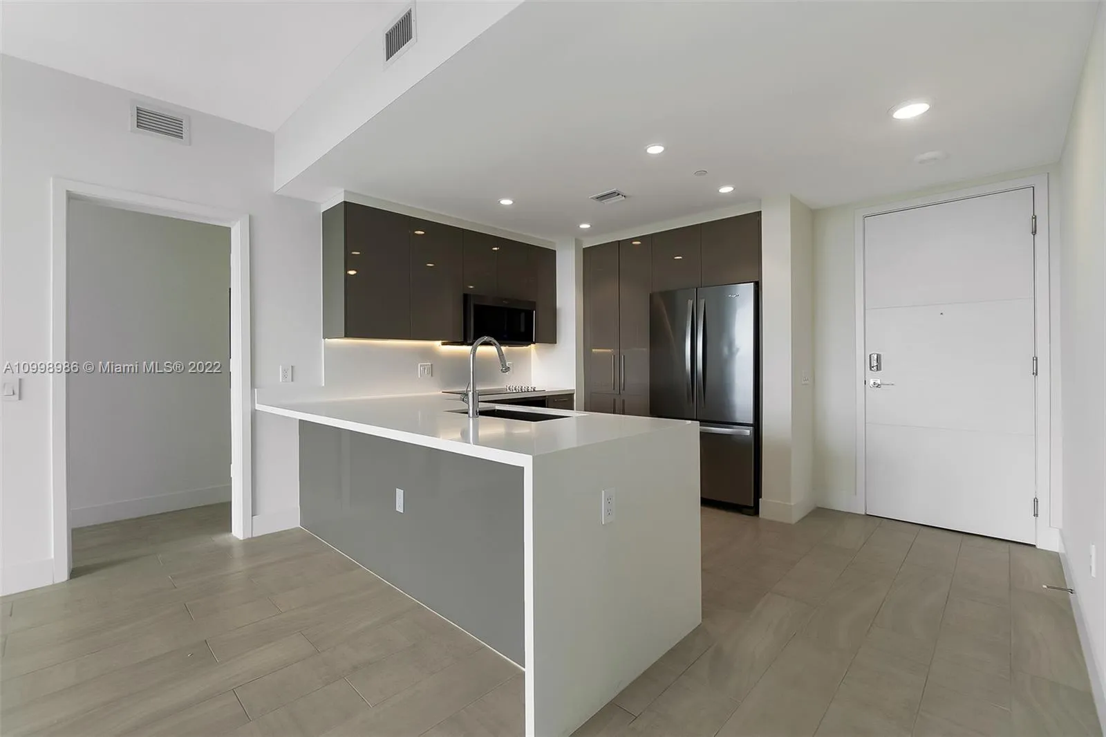 2000 Metropica Way # 407, Sunrise FL 33323