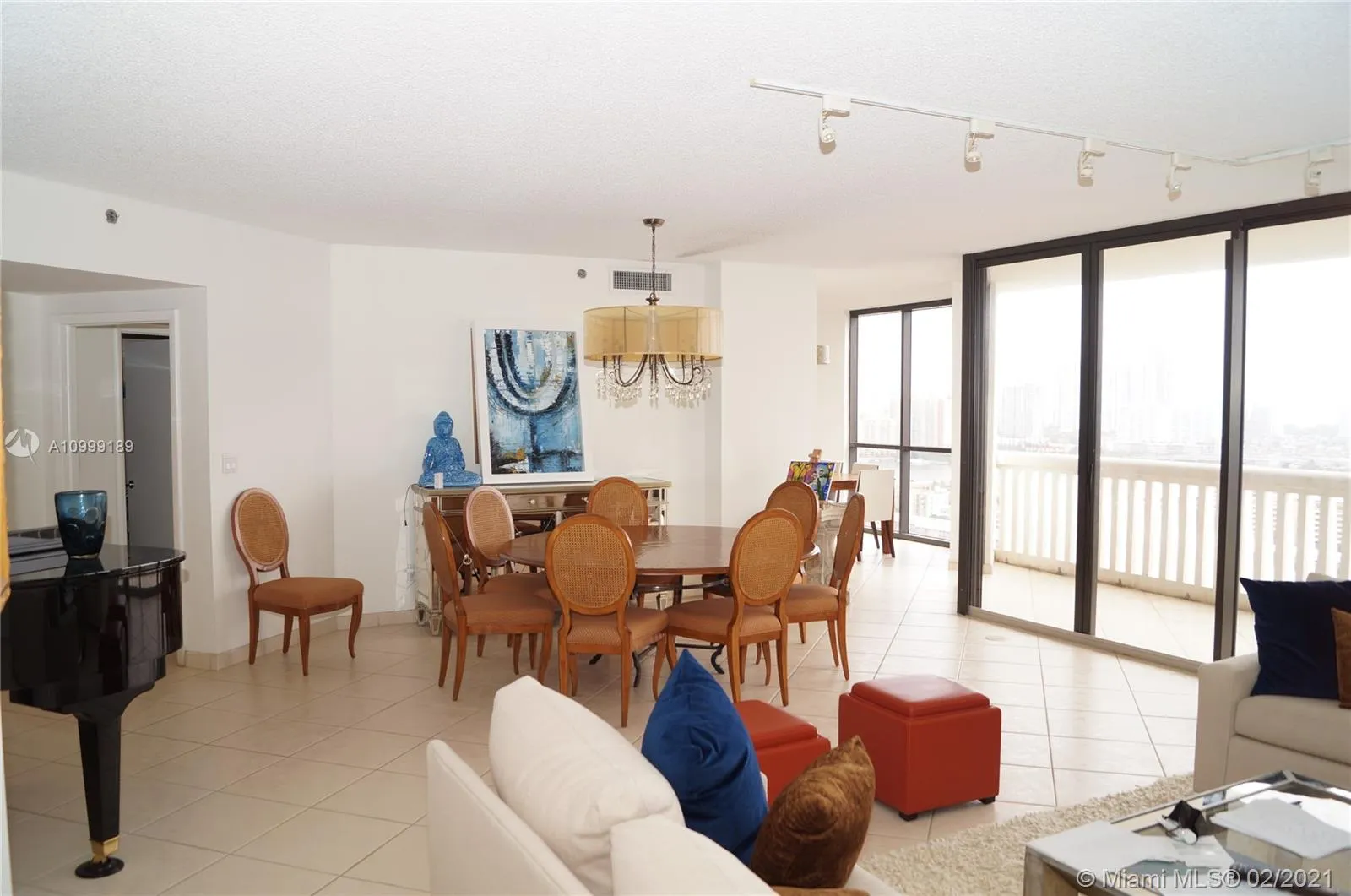 2000 Island Blvd # 2404, Aventura FL 33160