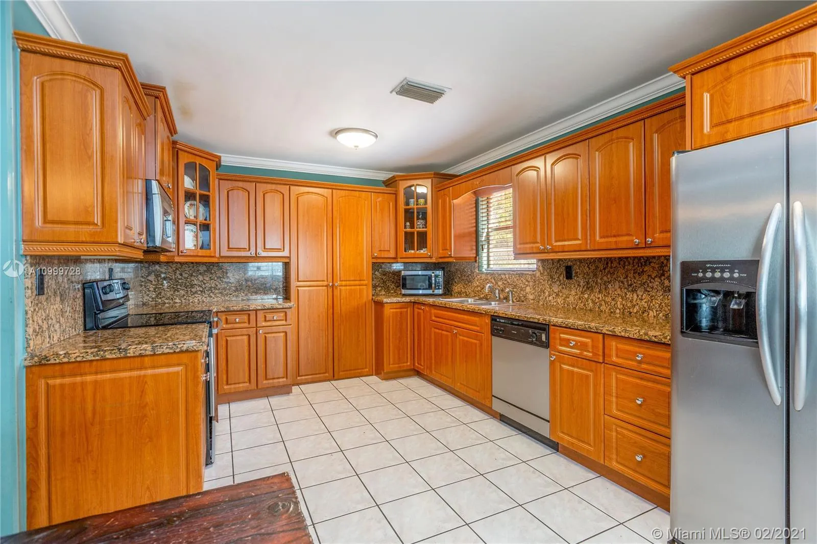 446 NW 17th Ct, Homestead FL 33030
