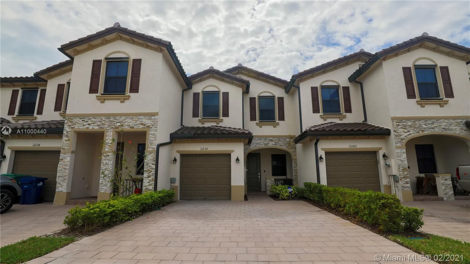 3 bedroom 2 bath for sale at 11238 SW 250th Ter, Homestead FL 33032