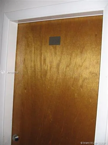 936 Pennsylvania Ave # 202, Miami Beach FL 33139