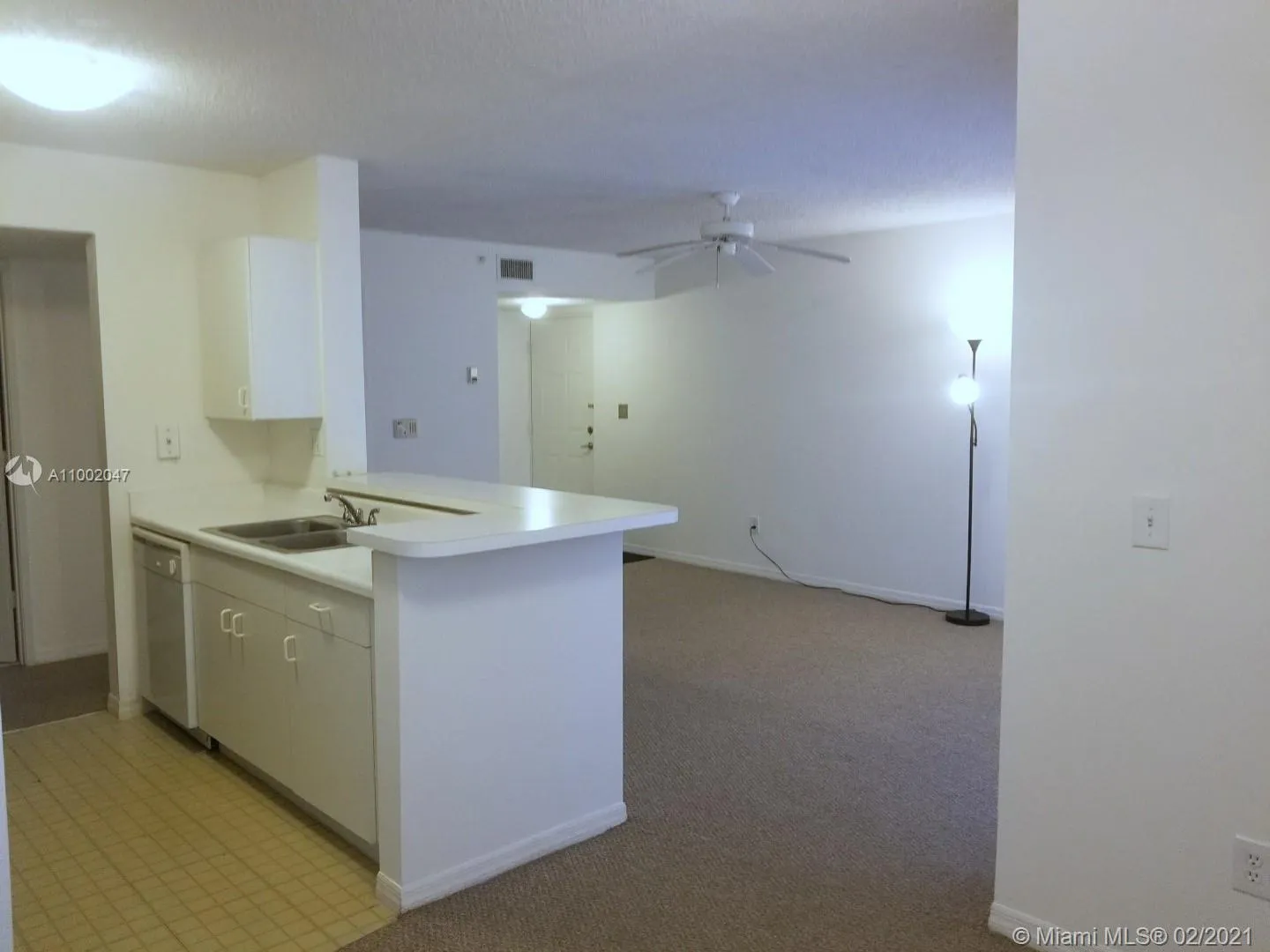2600 S University Dr # 218, Davie FL 33328