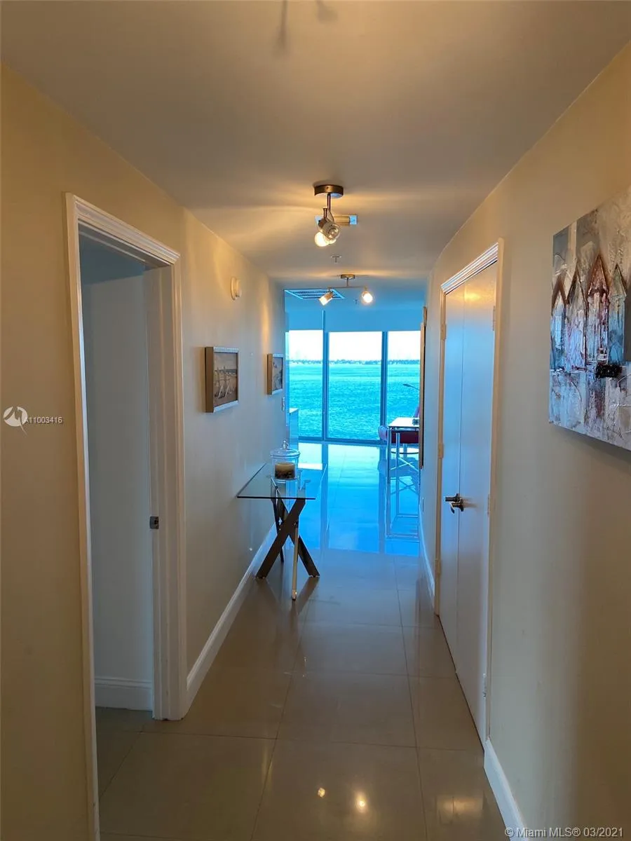 601 NE 36th St # 812, Miami FL 33137