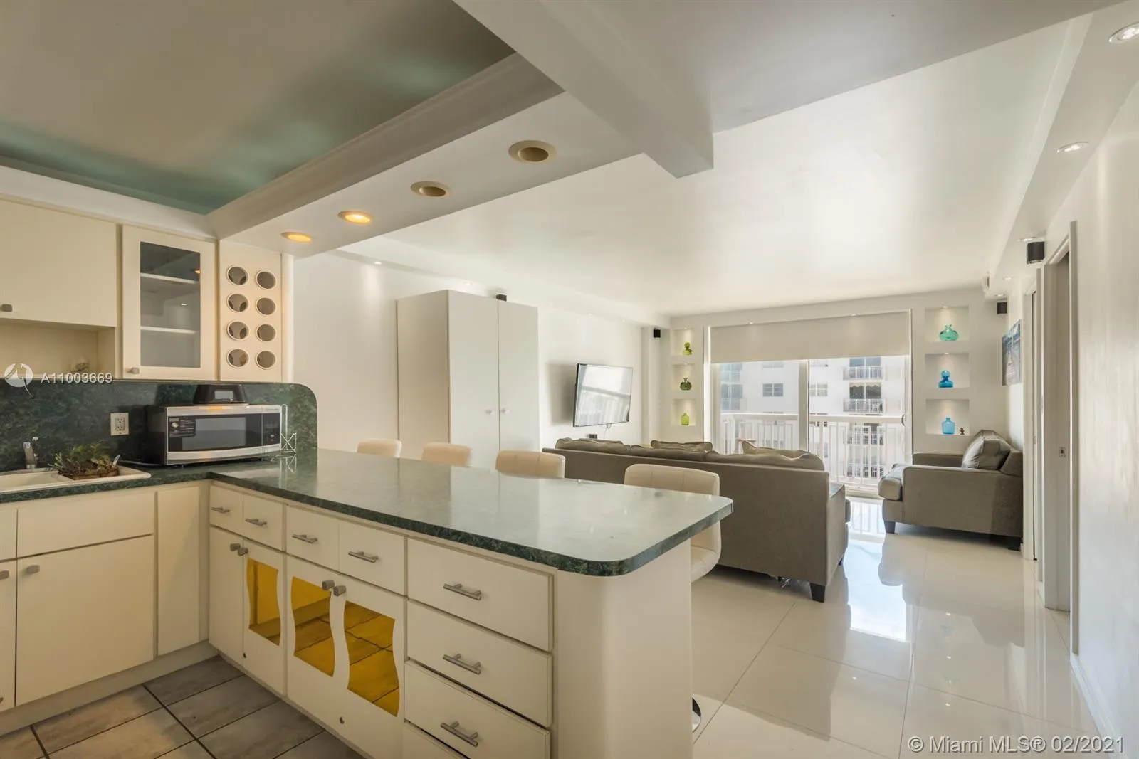 401 Ocean Dr # 1008, Miami Beach FL 33139
