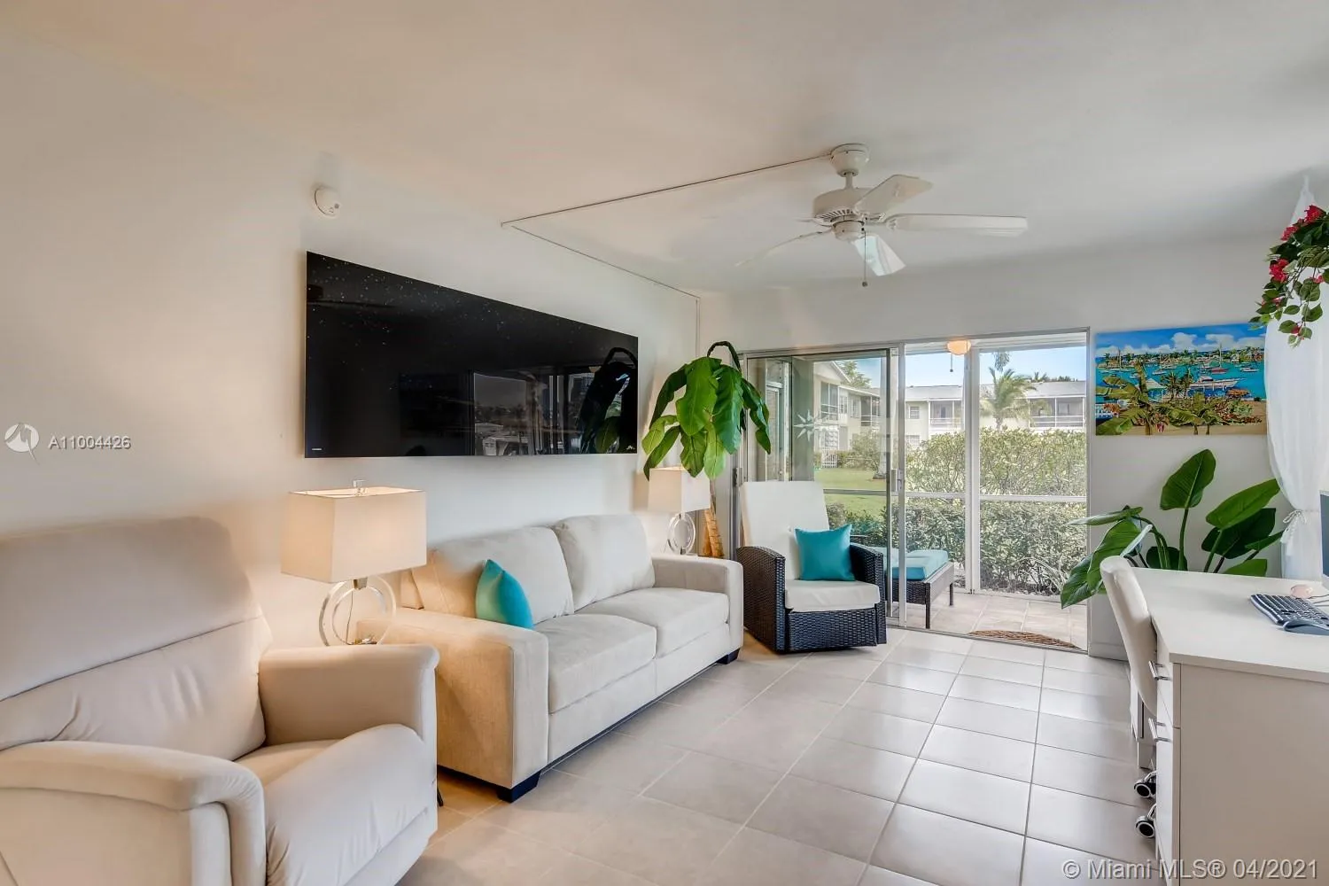 960 Crystal Lake Dr # 115, Deerfield Beach FL 33064