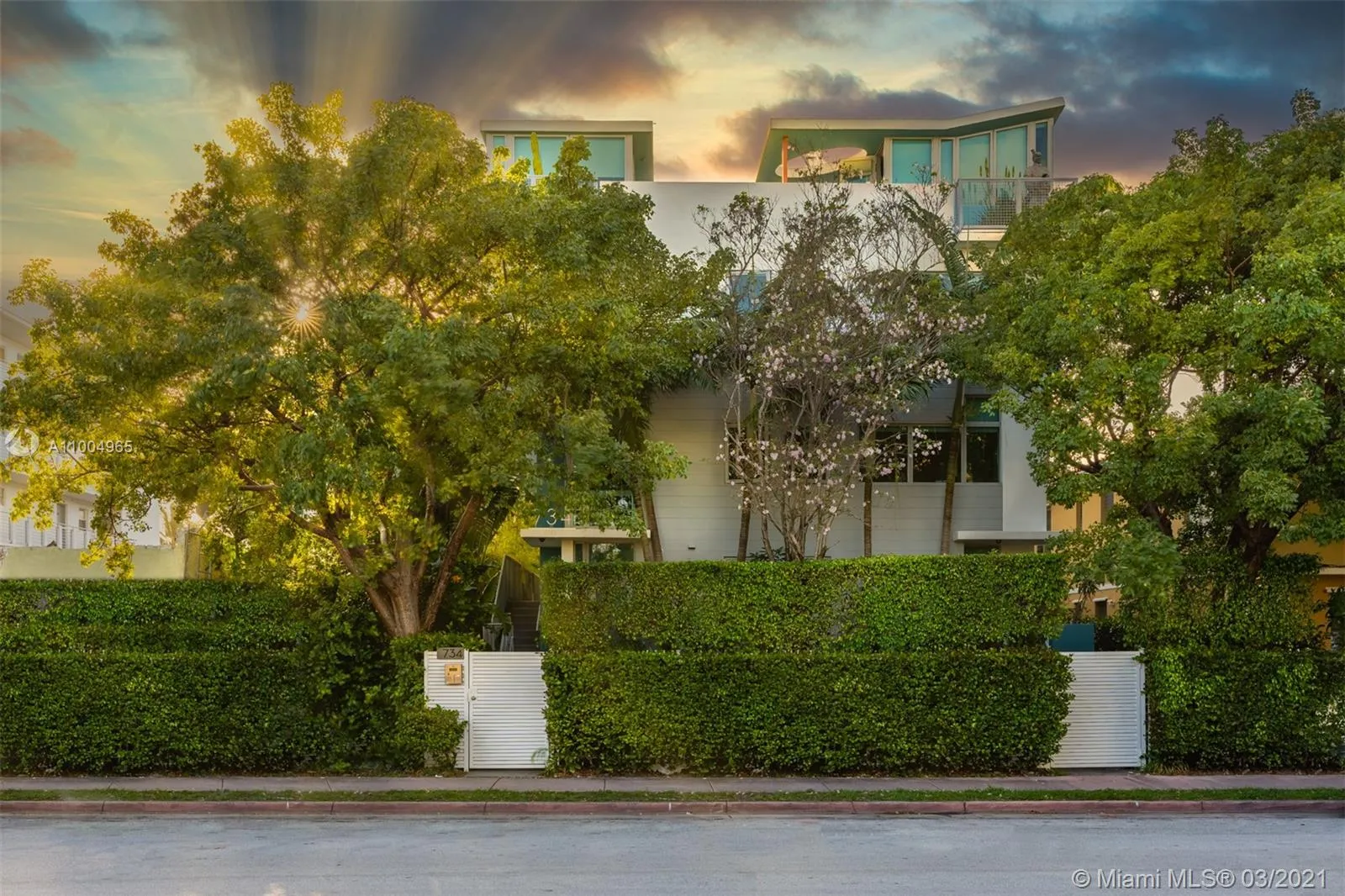 for sale at 734 Michigan Ave, Miami Beach FL 33139