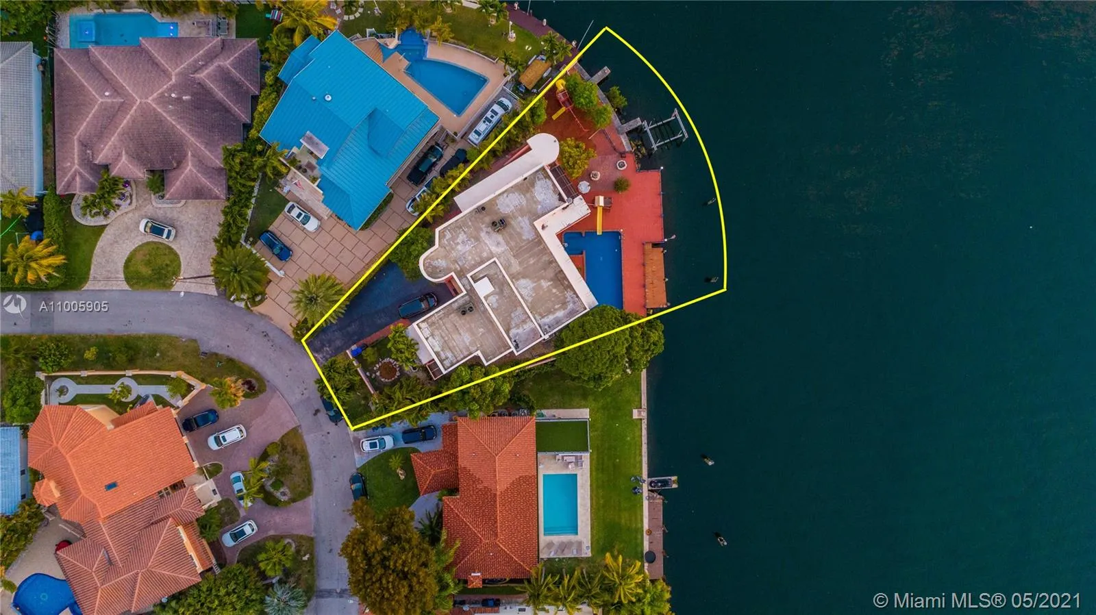 16400 NE 29th Ave, North Miami Beach FL 33160
