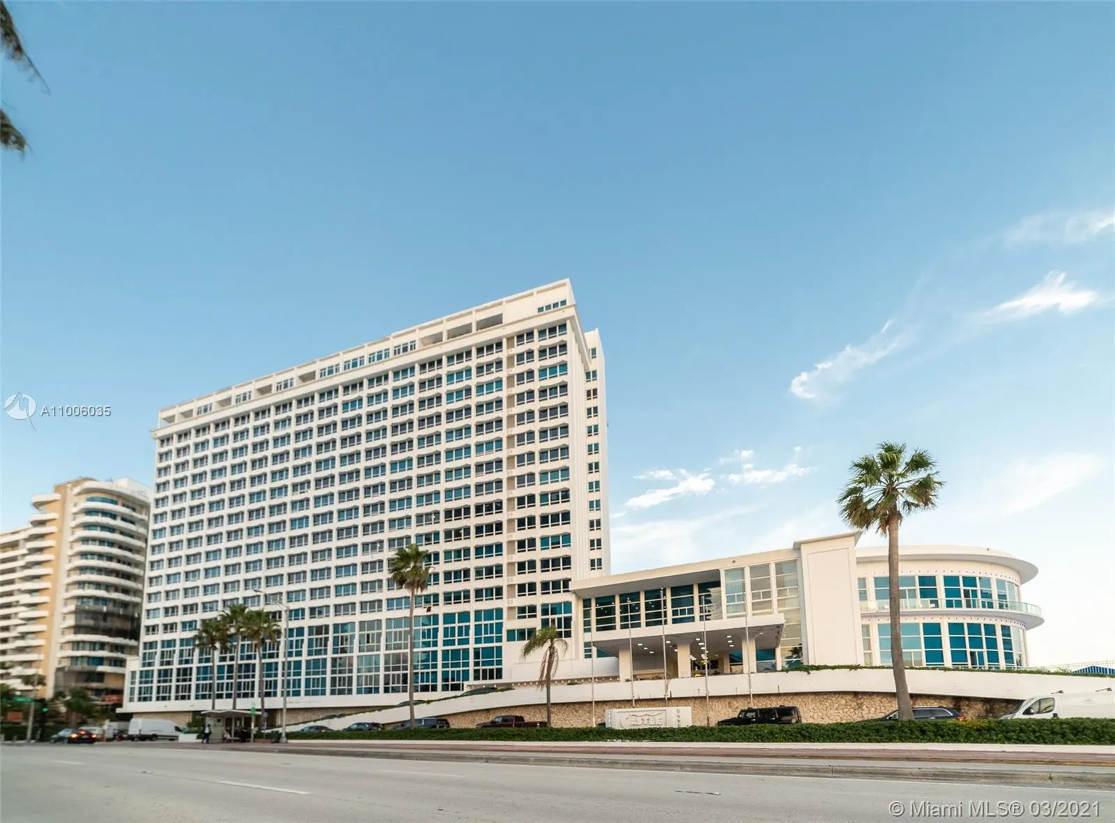 5445 Collins Ave # 1520, Miami Beach FL 33140