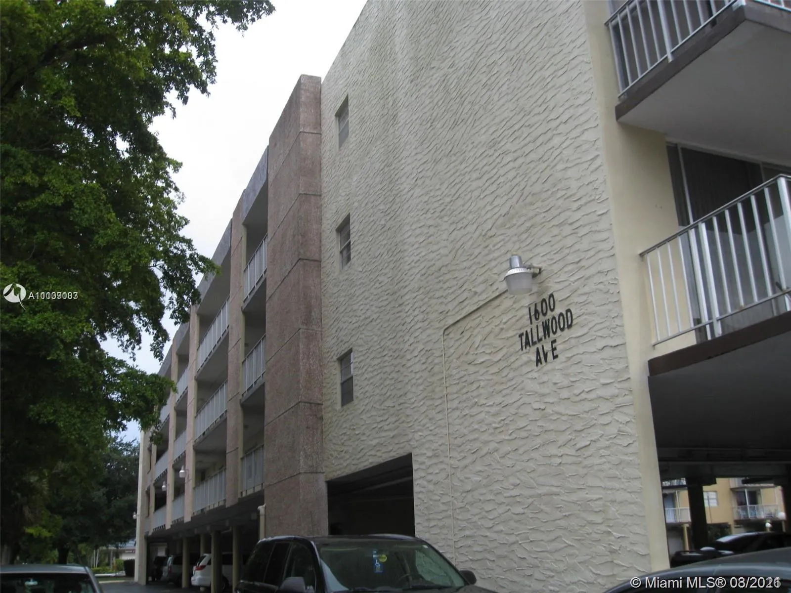 1600 Tallwood Ave # 308, Hollywood FL 33021