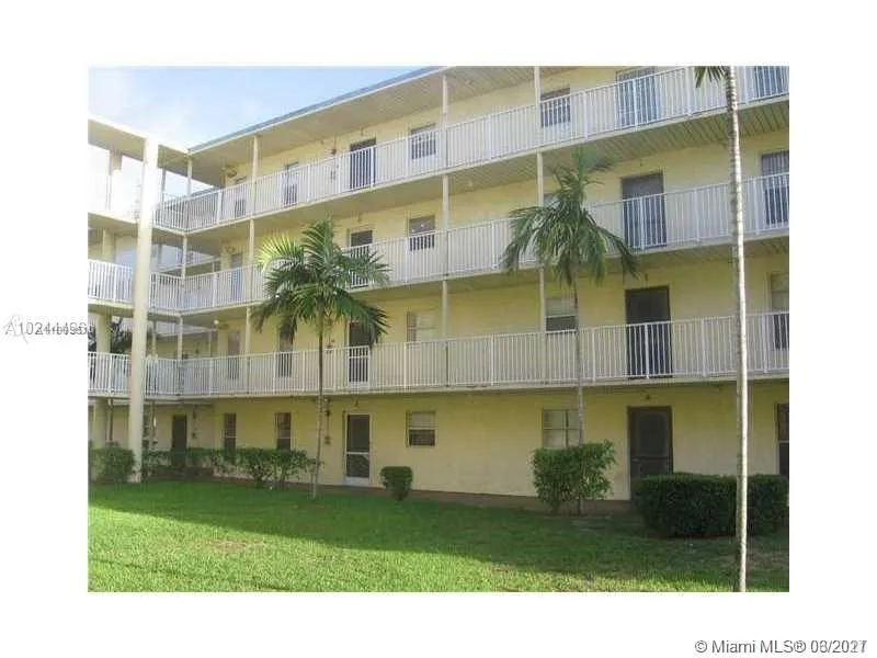 2 bedroom 2 bath for sale at 2800 NW 56th Ave # H207, Lauderhill FL 33313