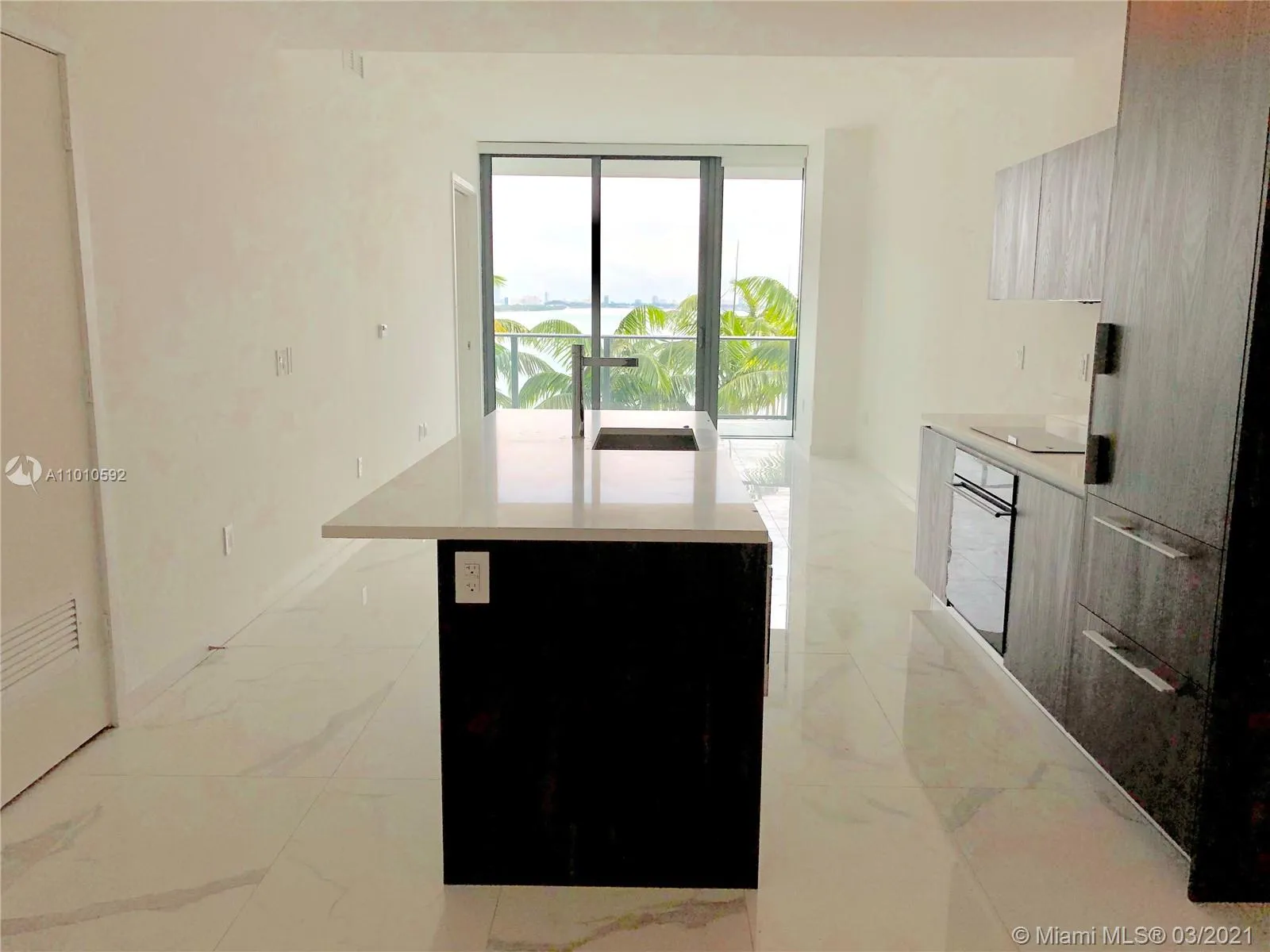 480 NE 31 ST # 705, Miami FL 33137