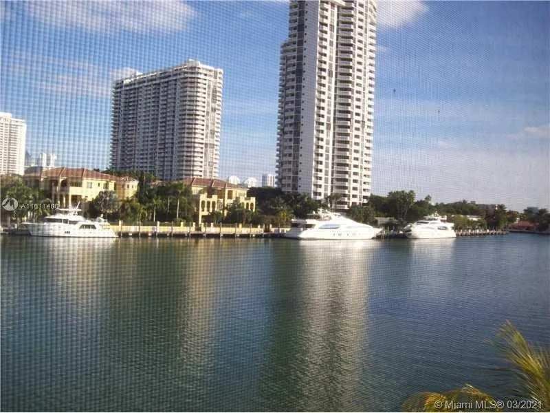 2 bedroom 2 bath for sale at 2980 Point East Dr # D305, Aventura FL 33160