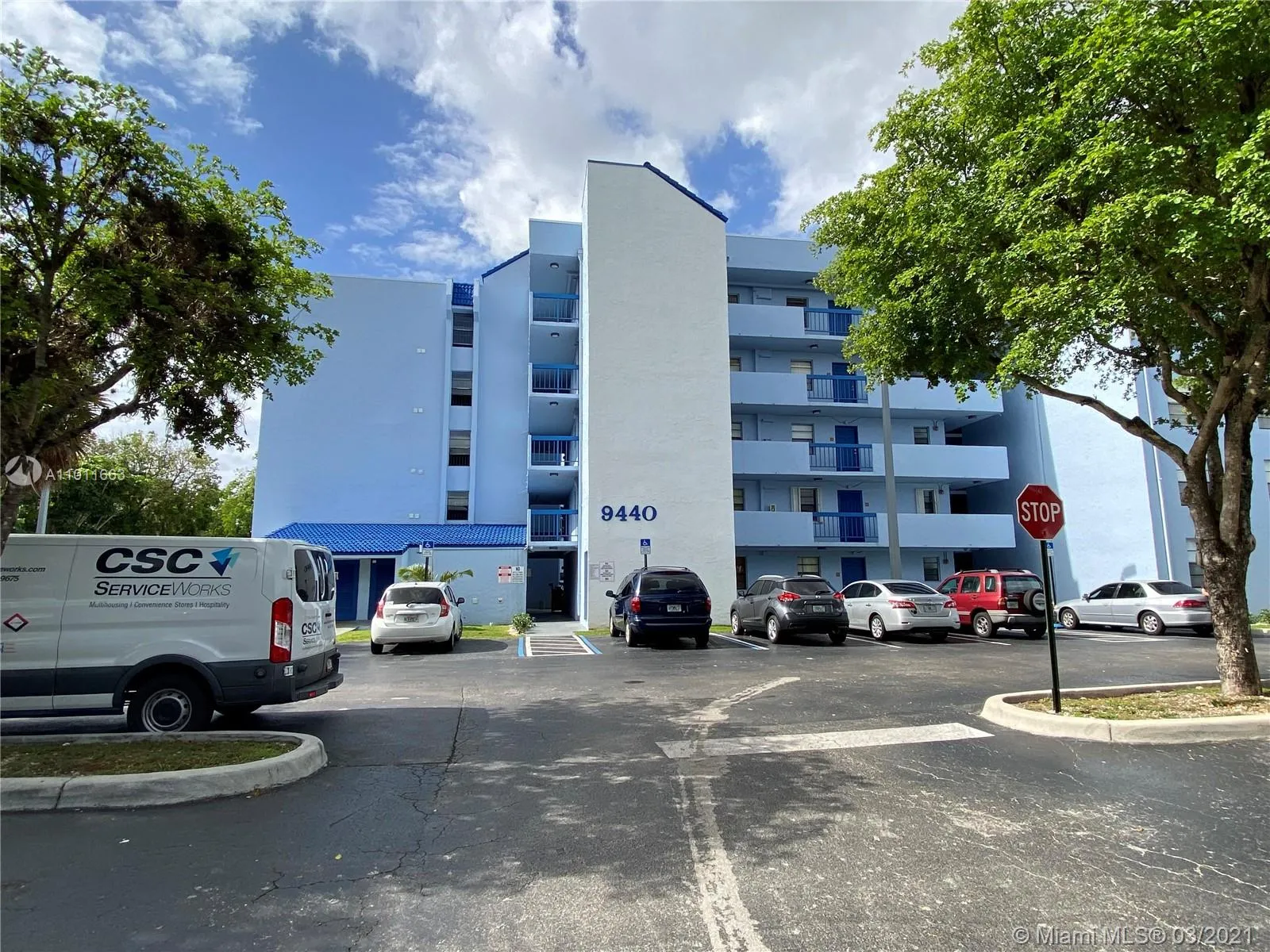 2 bedroom 2 bath for sale at 9440 Fontainebleau Blvd # 301, Miami FL 33172