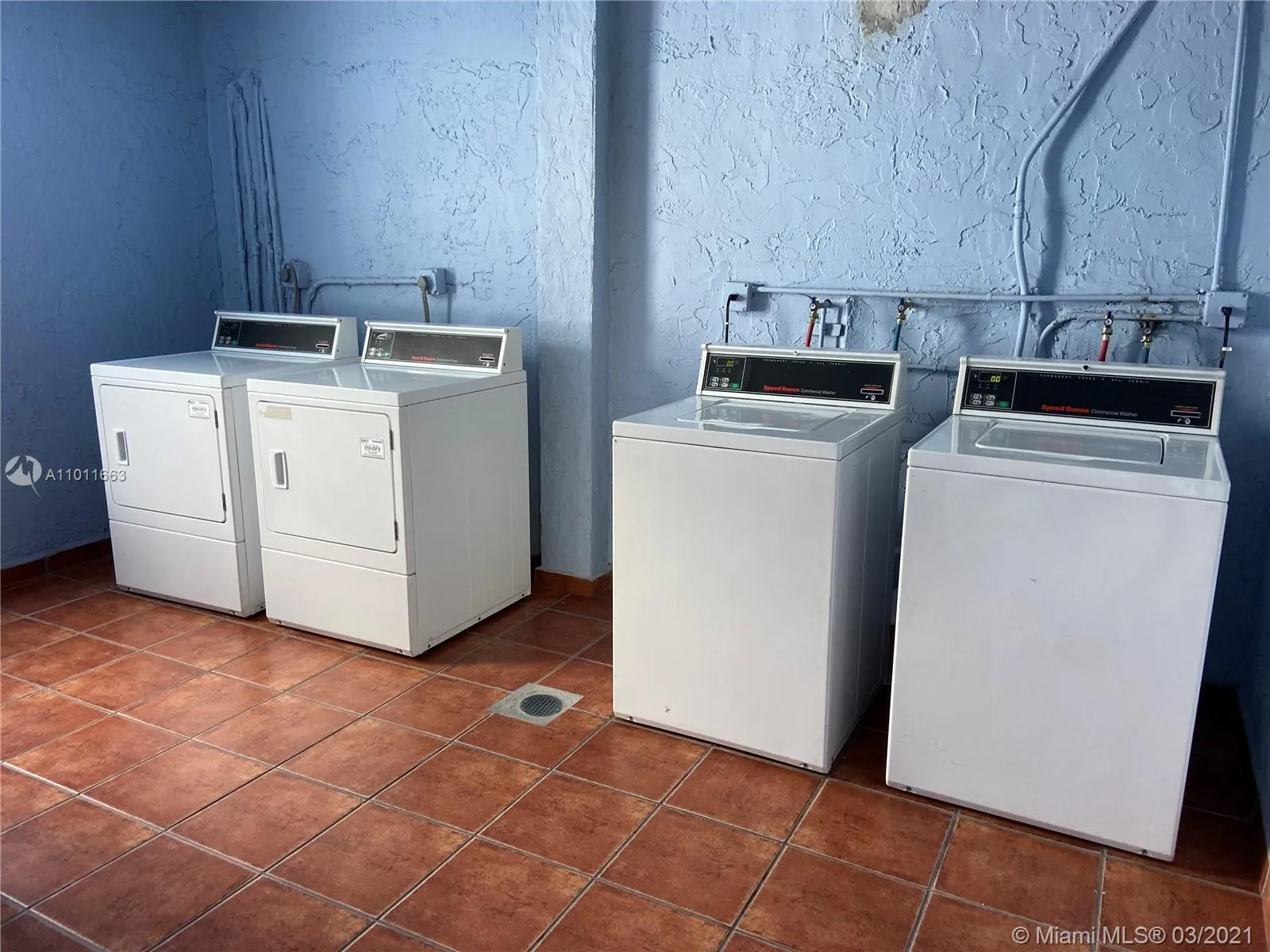 9440 Fontainebleau Blvd # 301, Miami FL 33172