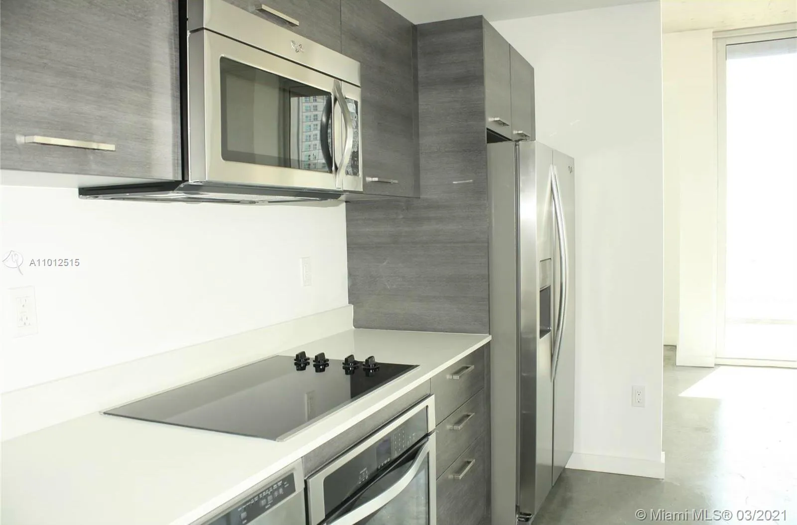 2 bedroom 2 bath for sale at 151 SE 1st St # 1601, Miami FL 33131