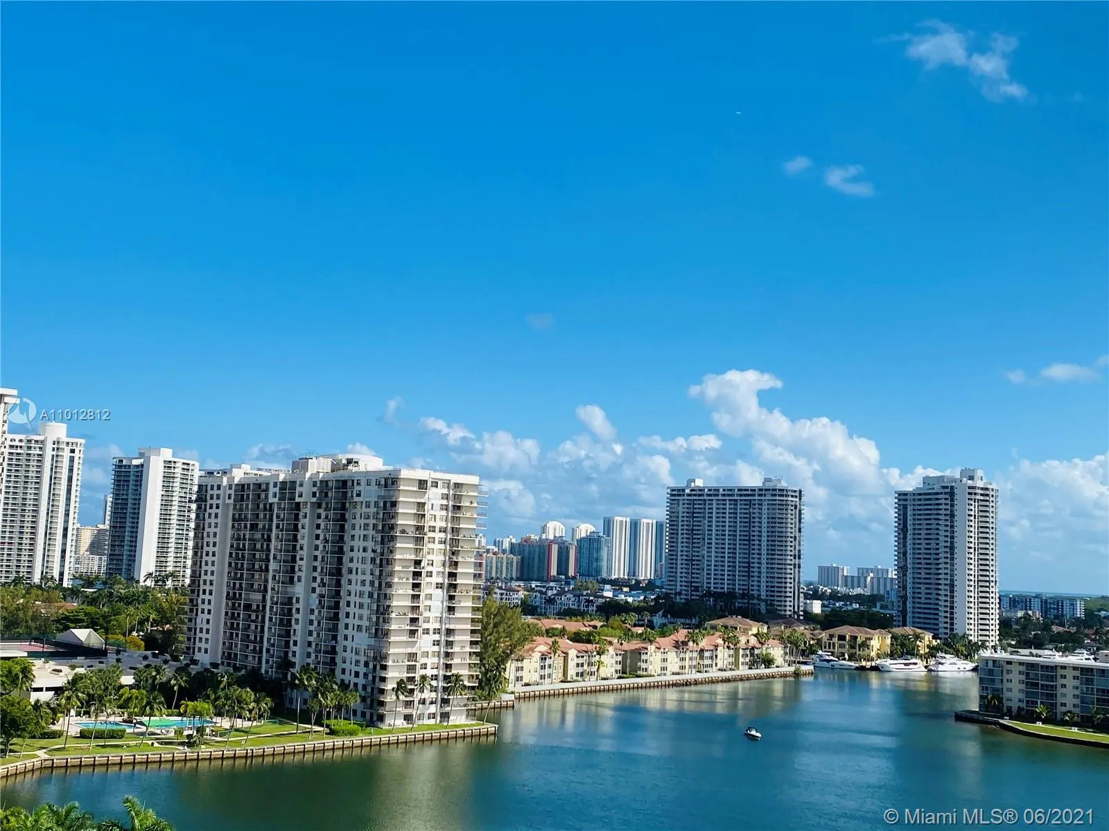 2801 NE 183rd St # 1510W, Aventura FL 33160