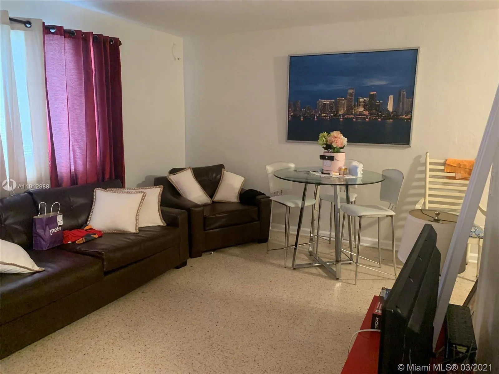 2994 SW 11th St, Miami FL 33135