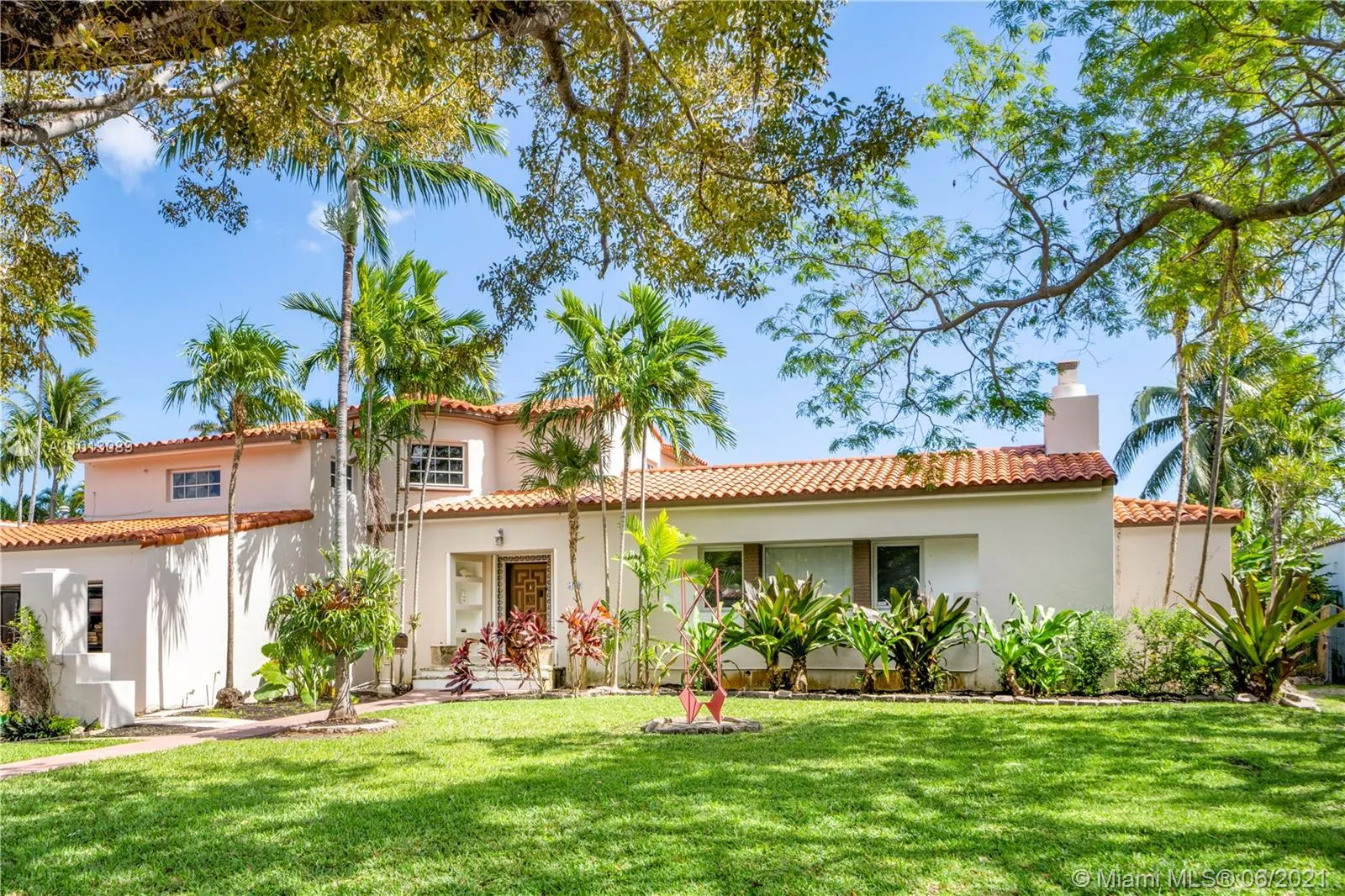 5149 Alton Rd, Miami Beach FL 33140