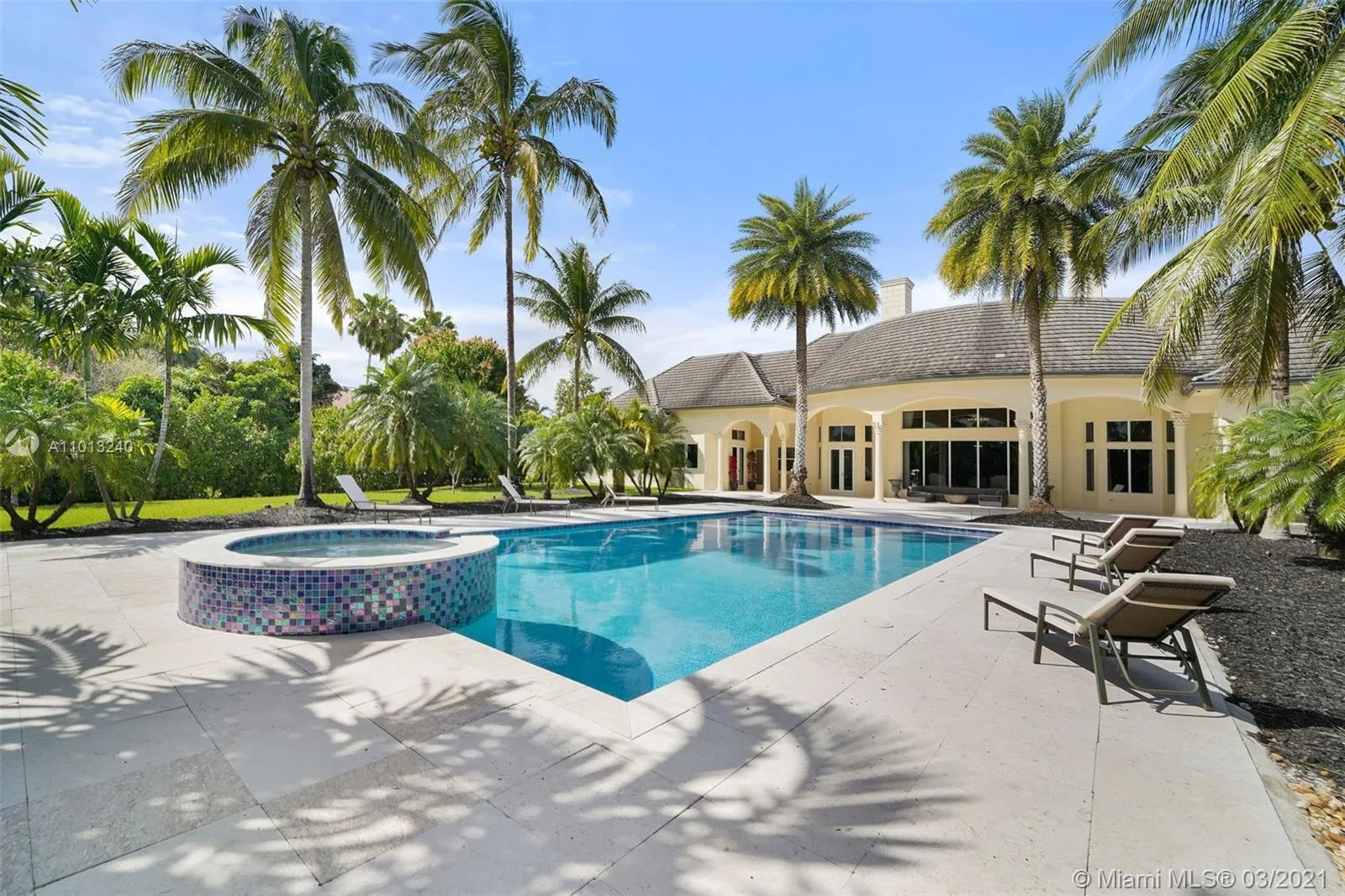 16730 Berkshire Ct, Southwest Ranches FL 33331