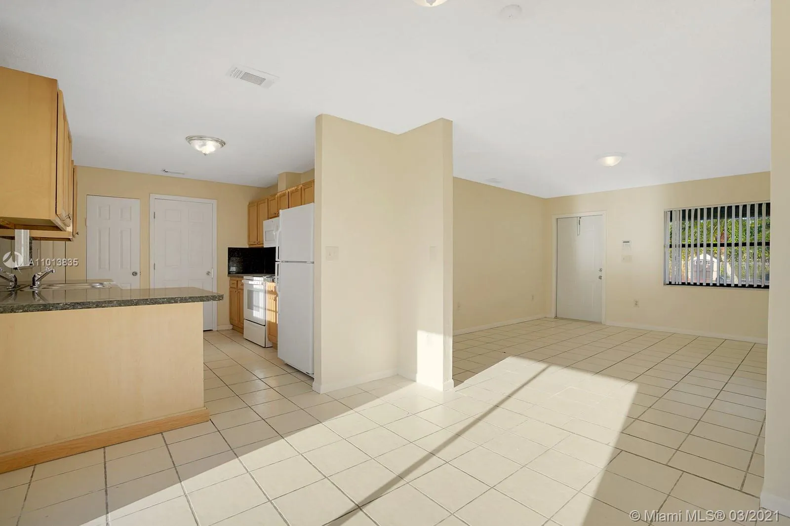 496 SW 9th Ave, Florida City FL 33034