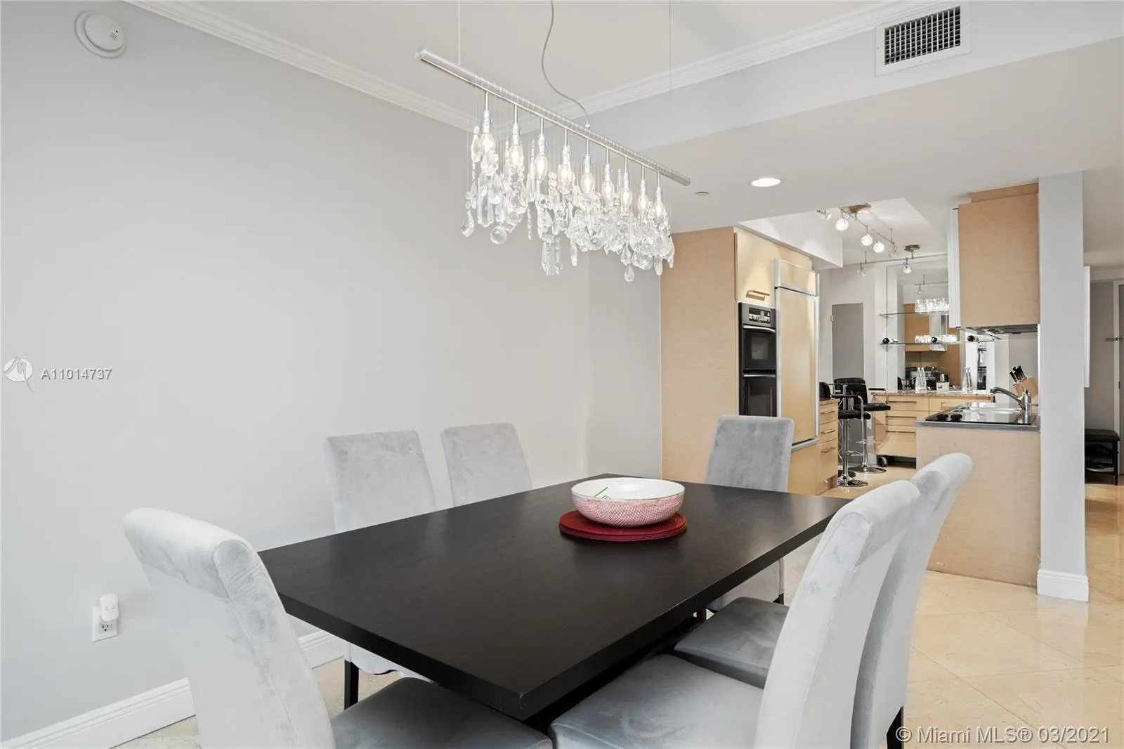 1850 S Ocean Dr # 607, Hallandale Beach FL 33009