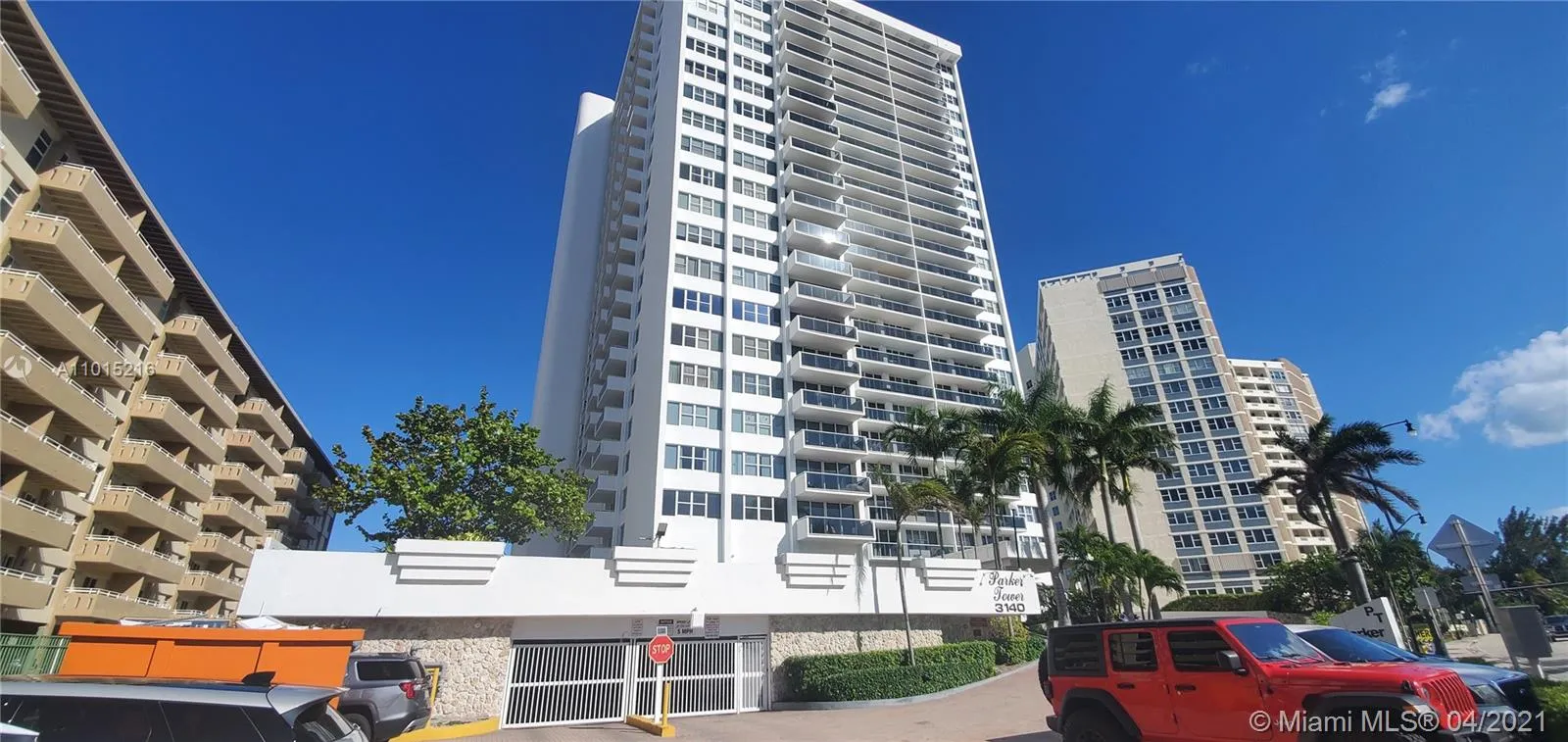 3140 S Ocean Dr # 305, Hallandale Beach FL 33009
