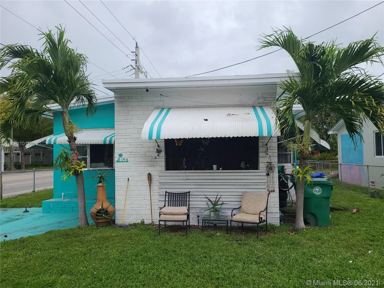 2 bedroom 1 bath for sale at 1195 NW 48th St, Miami FL 33127