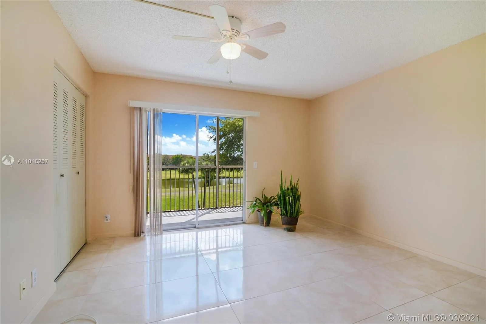 101 SW 132nd Way # 310J, Pembroke Pines FL 33027