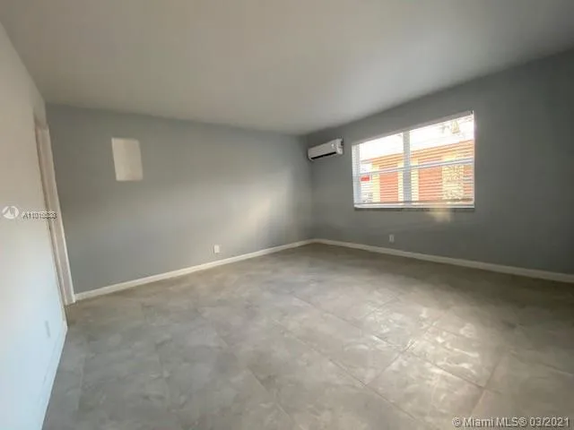 413 SE 23rd St, Fort Lauderdale FL 33316