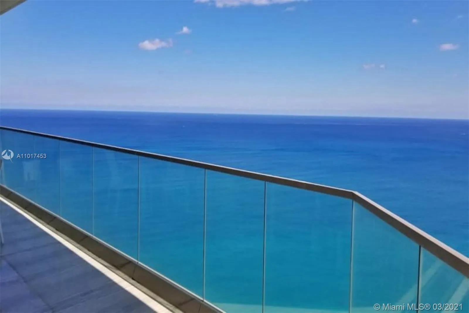 2 bedroom 2 bath for sale at 18975 Collins Ave # 4404, Sunny Isles Beach FL 33160