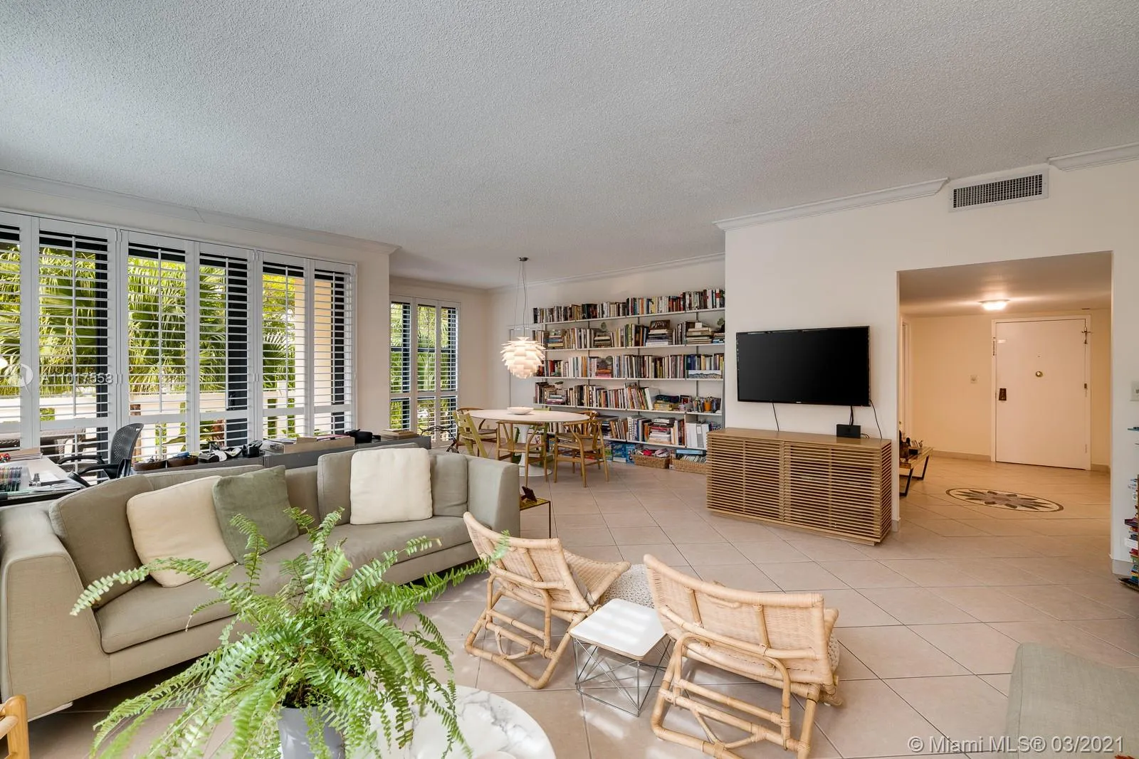 1121 Crandon Blvd # E101, Key Biscayne FL 33149