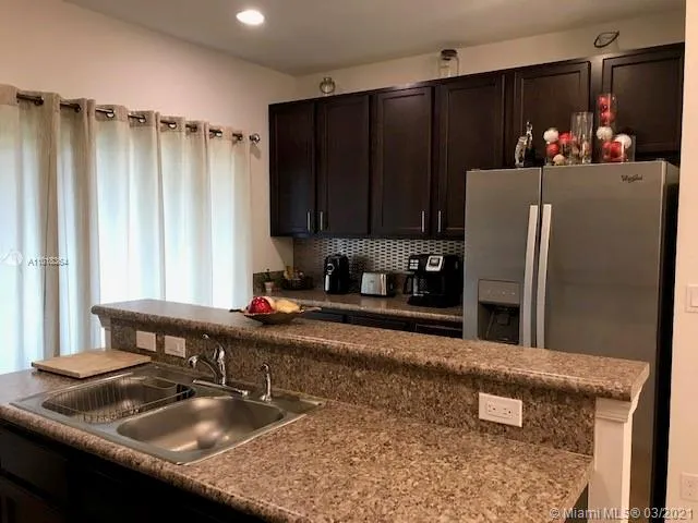 5918 Woodlands Blvd, Tamarac FL 33319